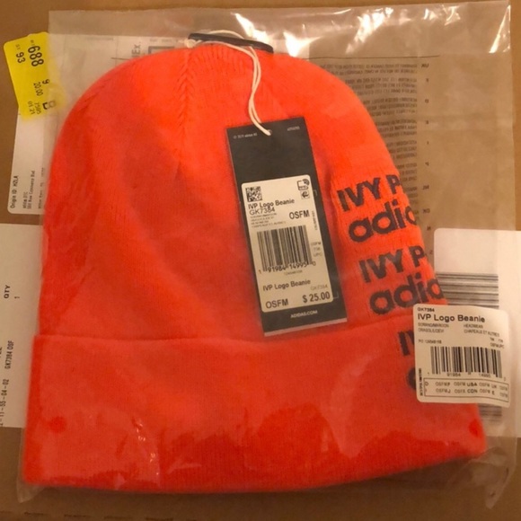 Adidas Ivy Park Beanie - Picture 1 of 2